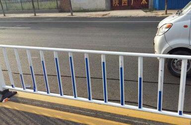 市政護欄.jpg
